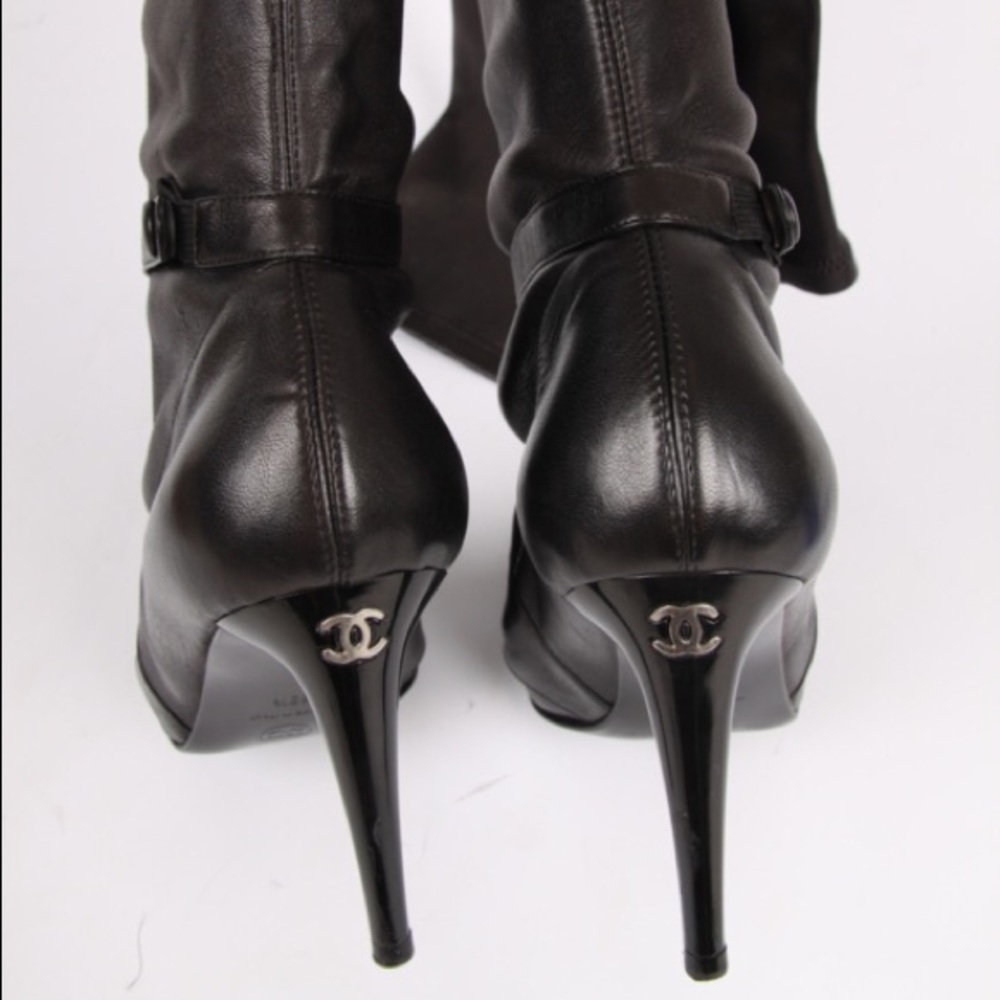 CHANEL Stretch lambskin leather thigh high boots